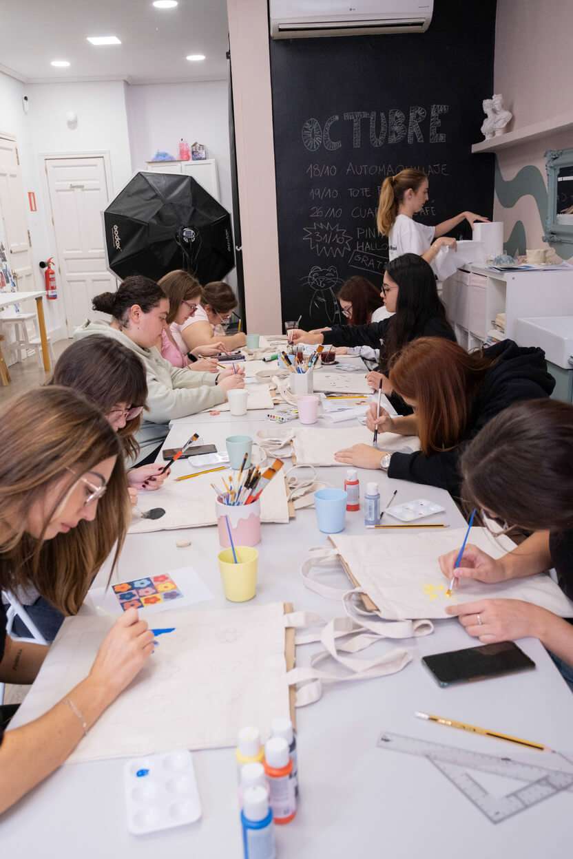 Qué Barbaridad - Espacio creativo